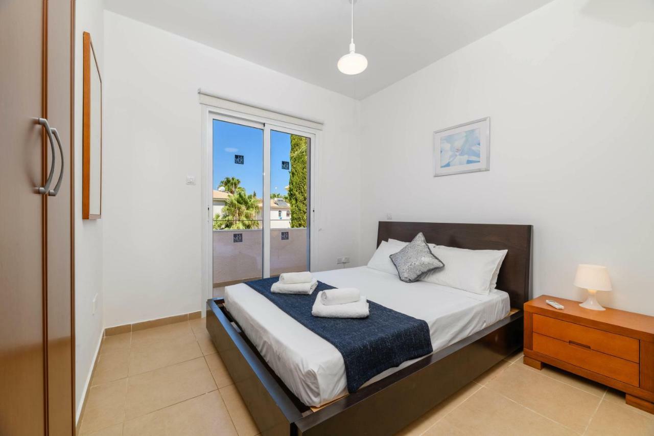 Villa Nadja Paralimni Exterior foto